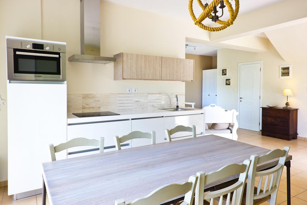 Thassian Villas Limenas  Habitación foto
