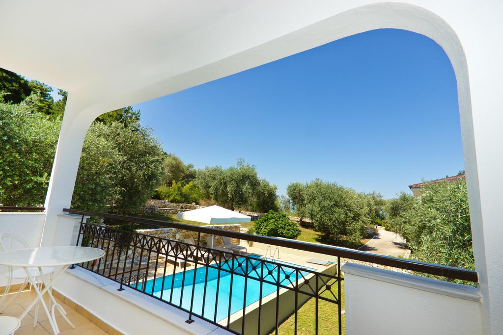 Thassian Villas Limenas  Habitación foto